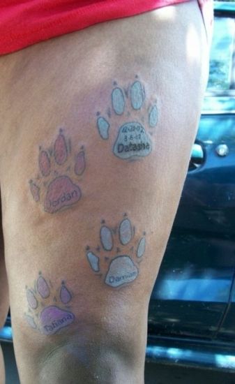 Koiran tassut tulostaa tatuointisuunnittelua