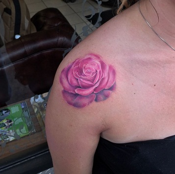 ροζ σχέδια τατουάζ