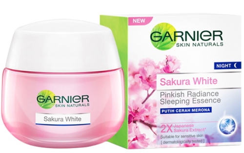 Garnier Sakura White Pink Radiance Ενυδατική Κρέμα SPF 21 PA +++ 50 Ml 2