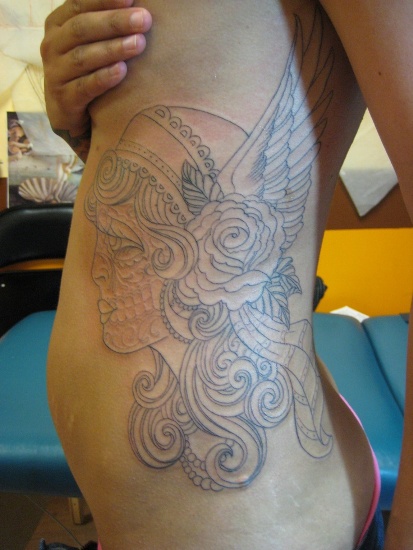Lyijykynän reunamuotoinen Gypsy Tattoo Design