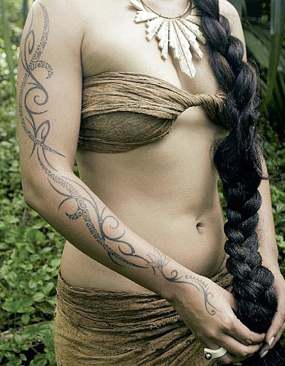 Kukkakuvioita Havaijin tatuointisuunnittelu