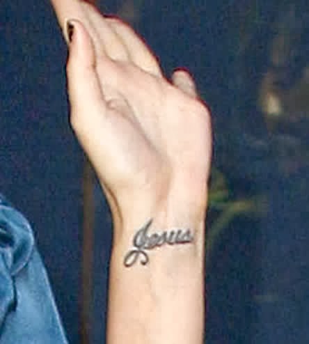 Jeesus Katy Perryn tatuointisuunnittelu