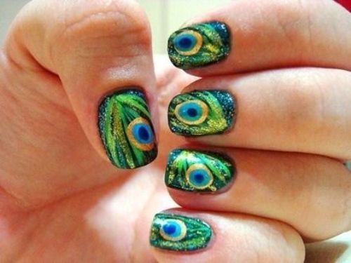 Όμορφα σχέδια τέχνης Peacock Nail Art 6