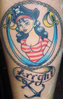 Kaunis Pirate Girl Tattoo Design