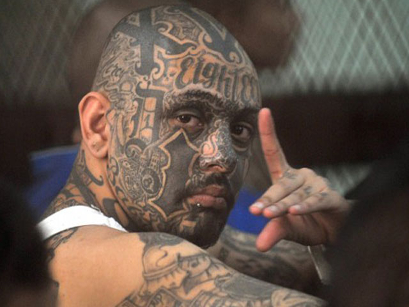 Prison Tattoo -mallit ja -kuvat
