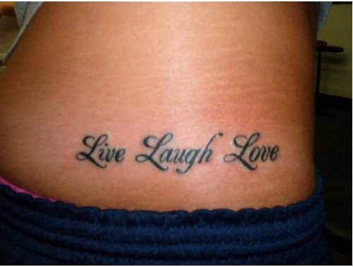 Ζωντανό γέλιο αγάπη τριφύλλι τατουάζ