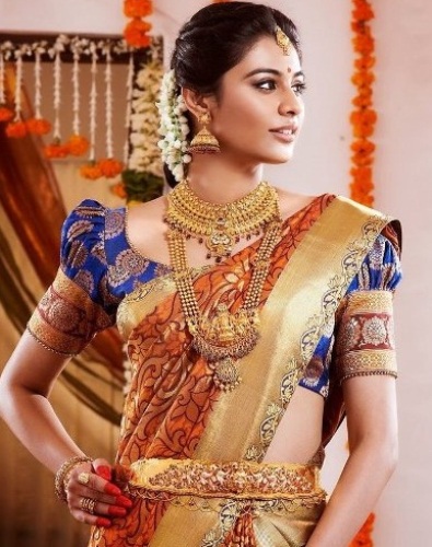 Το Heavy South Indian Wedding Silk Saree Blouse Design