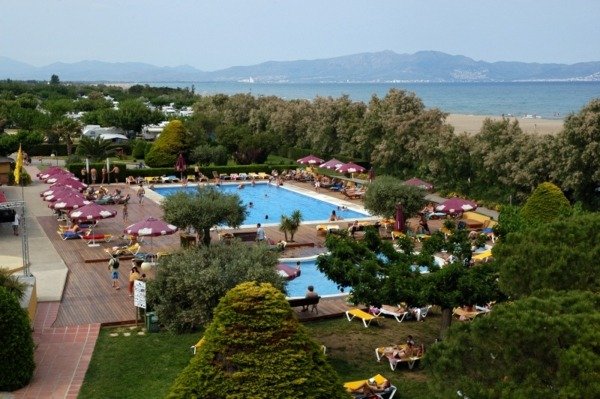 bästa campingplatser i spanien pool skog costa brava strand