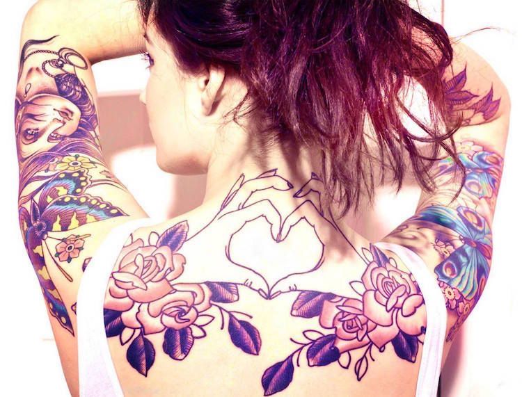 tatueringar kvinnor tillbaka axel retro oldscool