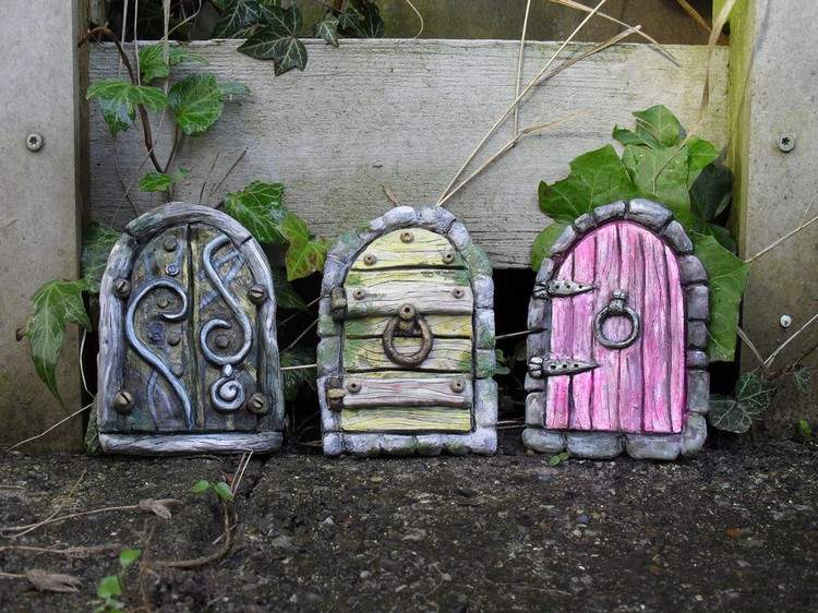 keramik-idéer-trädgård-älva-dörrar-tomte-dörr-tinker-lera-dekorera