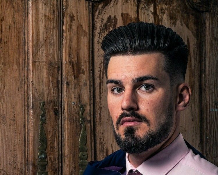 hår tillbaka geler pompadour trend frisyrer män
