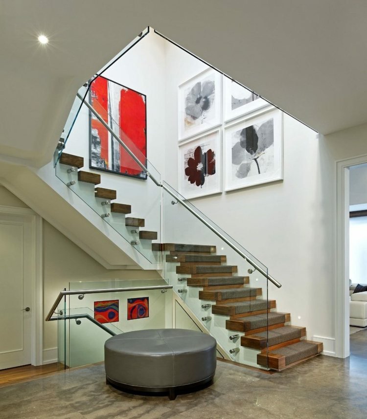 mattan trappor inbäddade trätrappor glasräcken modern inredning