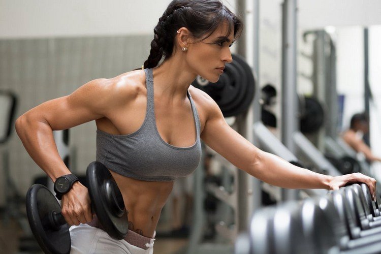 Övrig kropps träningsplan för kvinnor armbågssmärta efter triceps träning