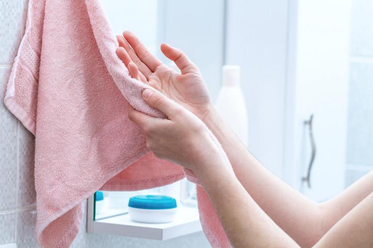 hur ofta tvätta händerna behåller hudens hälsotips