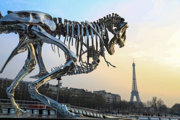 Paris landmärken- Eiffeltornet- Saurian- Silverstrukturdesign