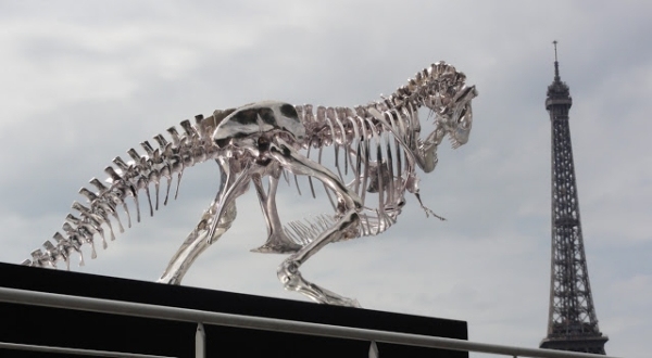 Tyrannosaurus Rex silver krom skulptur livsstil Paris