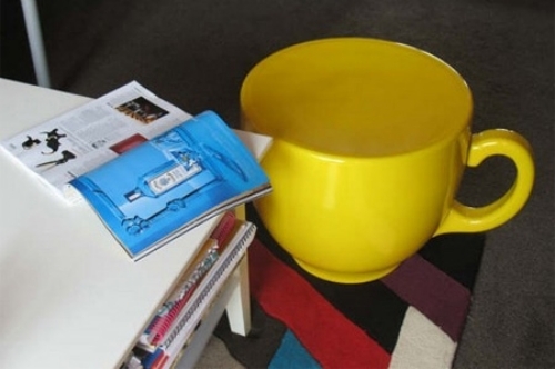 idéer för designerpall ovanlig form kaffekopp gul