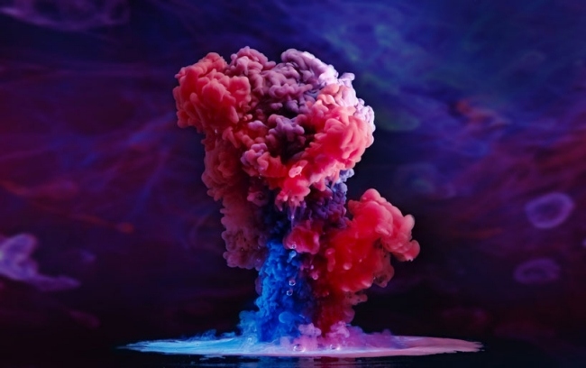Rökiga färgprover-röda blå-fotografier undervattensinspelning