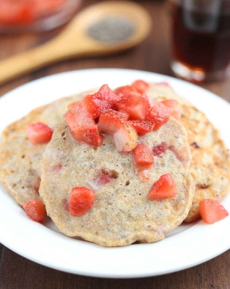 vegan-godis-recept-pannkakor-jordgubbar-recept-hälsosamt