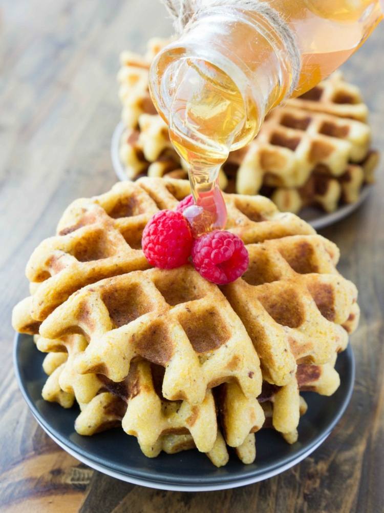 vegan-våfflor-bär-honung-frukost-läckra-idéer