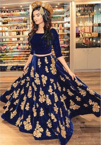 Μπλε βελούδο Lehenga