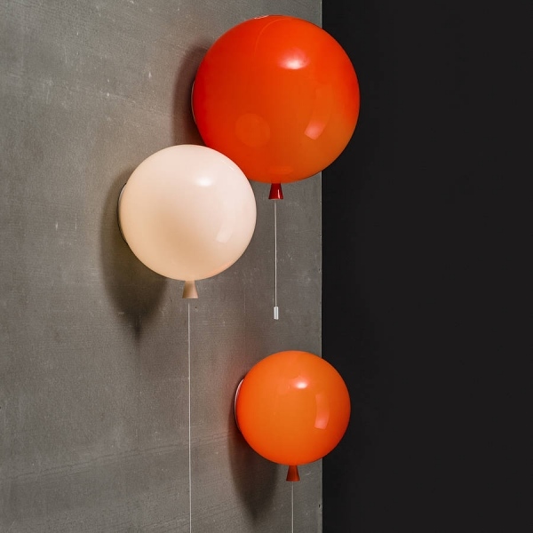 vägglampor orange lekfull belysningsdesign i ballongform