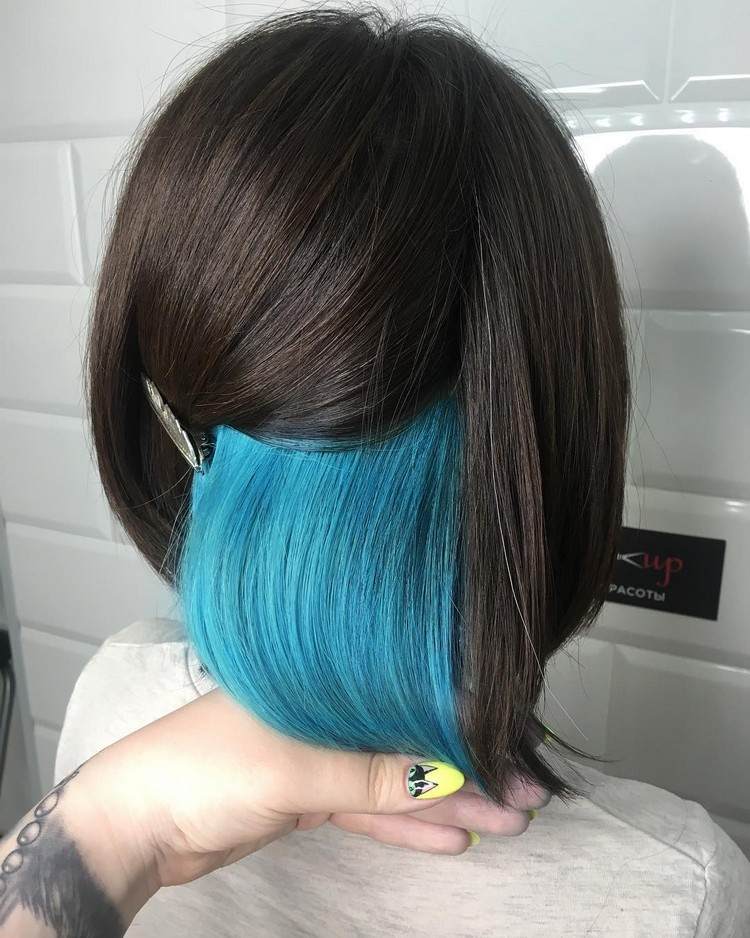 Färgning nedre hår blå trend bob frisyr