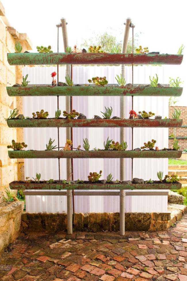 Bygg in idéer om skydd av trädgårdsdusch med växter