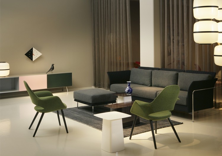 Vitra-stolar-modern-ekologisk-stol-grön-vardagsrum-möblering