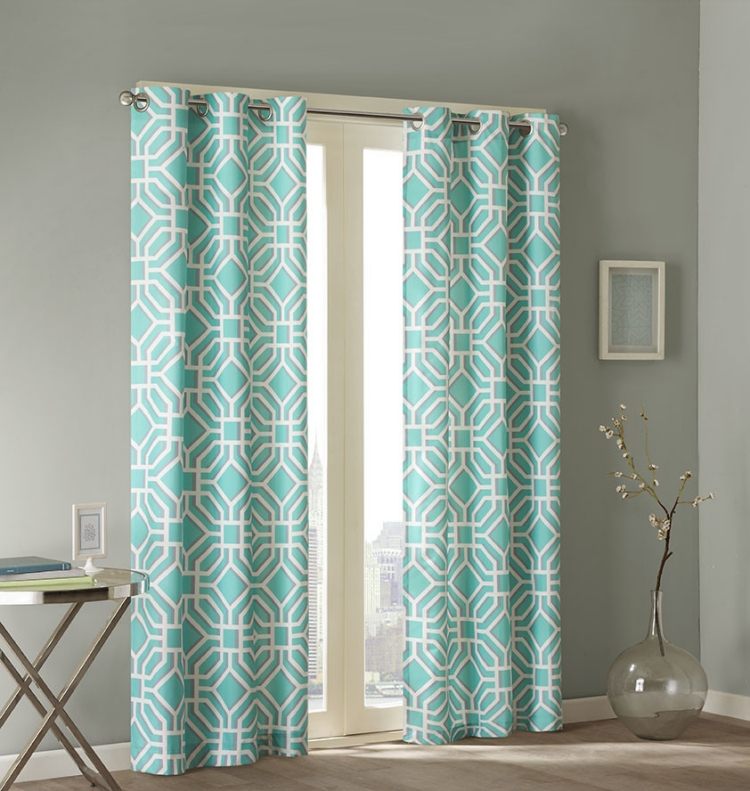 gardiner-vardagsrum-ogenomskinligt-Intelligent-Design-Maci-turkos-vitt-mönster-grå-polyester