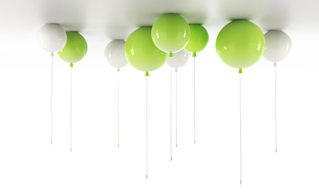 roliga taklampor brokis luftballonger grön vit