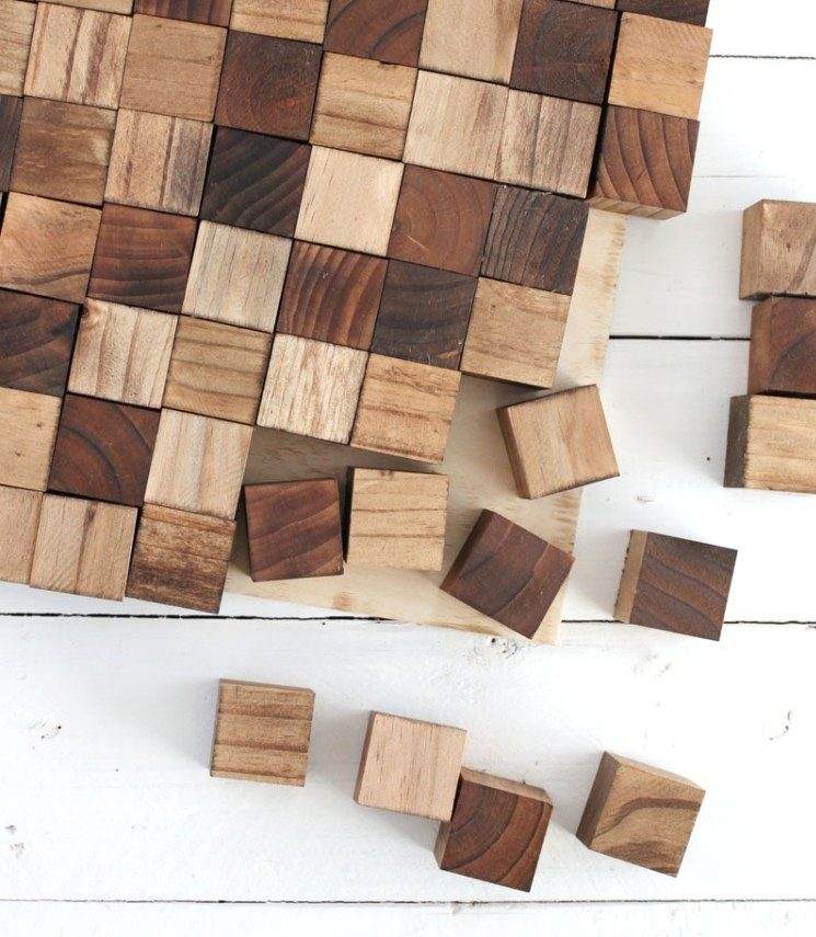 väggdekoration-trä-gör-det-själv-kuber-brun-nyans-olika-trä-bräda