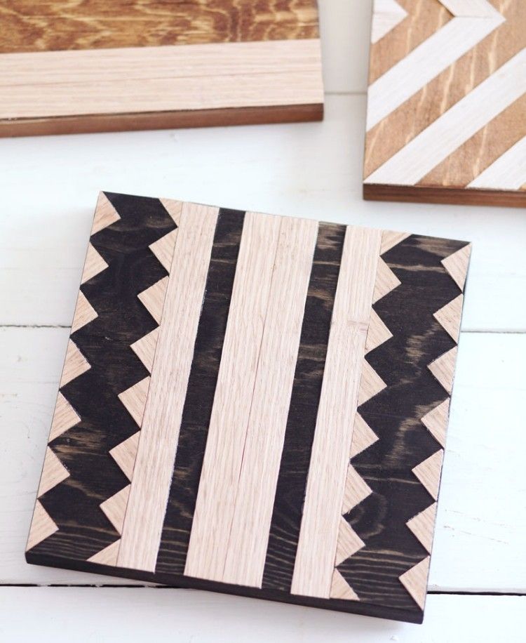 Väggdekoration-trä-gör-det-själv-träskivor-geometriska-mönster-minimalistisk-skandinavisk