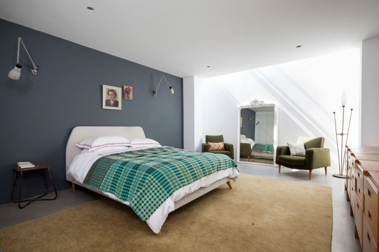 vägg-färg-blå-grå-sovrum-kombination-beige-grön