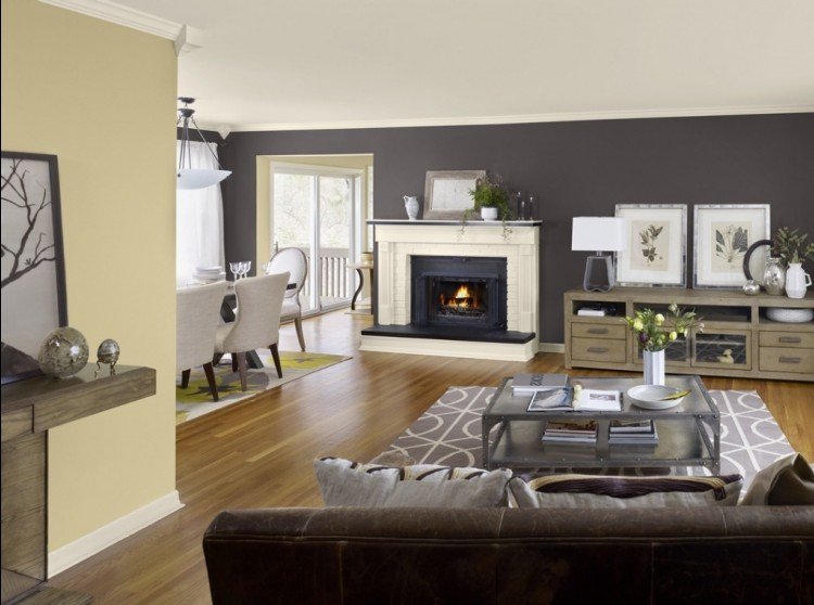 vägg-färg-grå-kombinationer-gul-pastell-färg-trä golv-soffa-skänk-vardagsrum