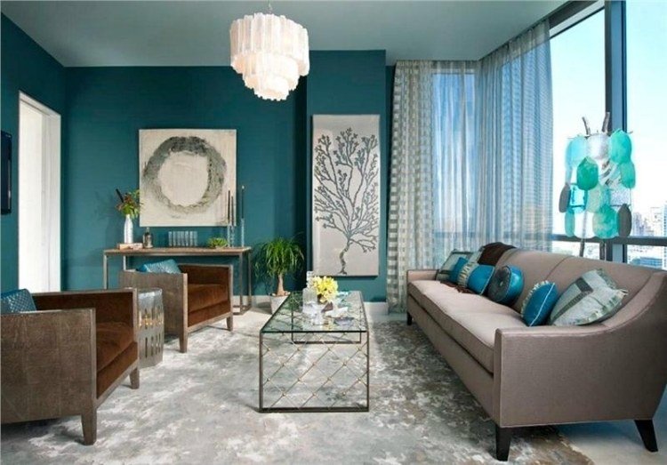 vägg-färg-bensin-grön-vardagsrum-brun-stoppade-möbler-vit-dekorationer