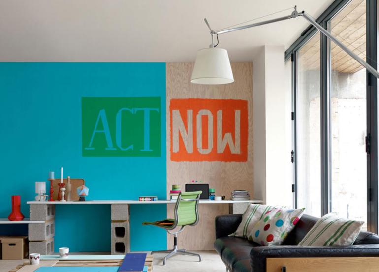 Väggfärg turkos vardagsrum-idéer-tegel-väggdekaler-orange