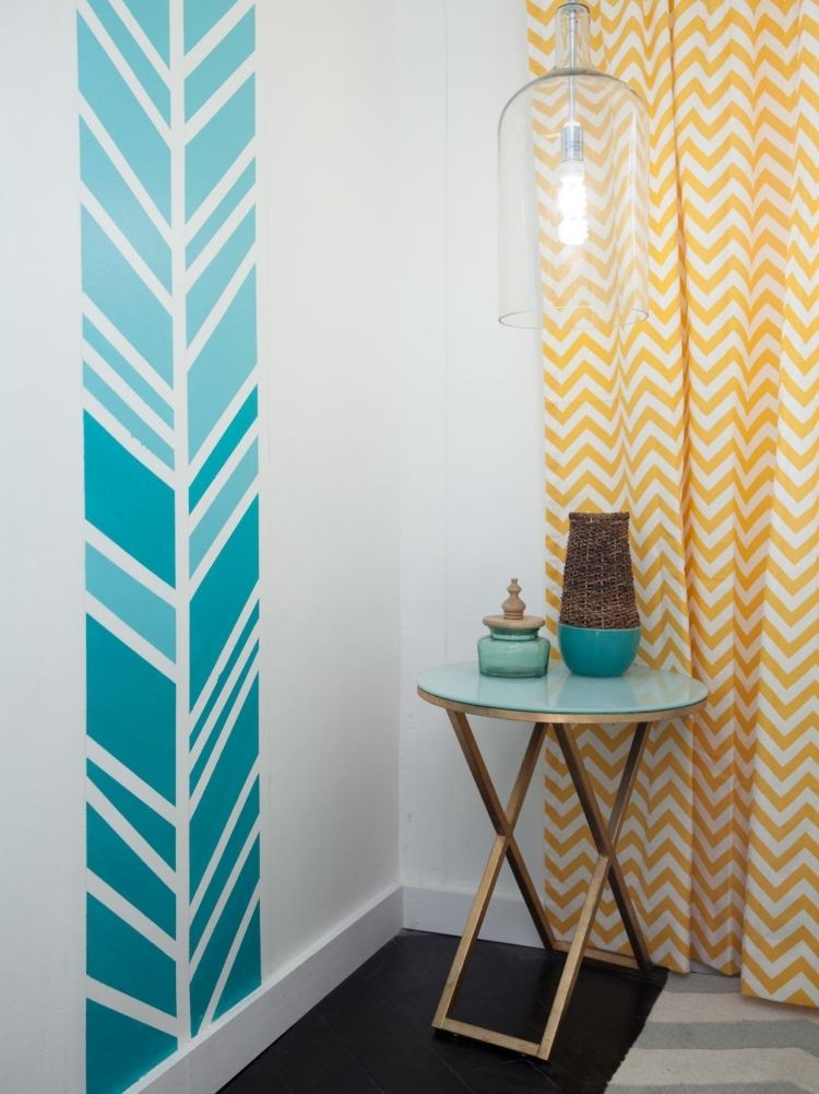 vägg-färg-teurkis-vardagsrum-exke-nästa-bordslampa-deco-mönster-kombination-vit-gul