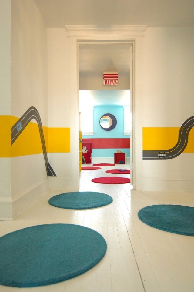 moderna idéer-barnrum-väggar-gula-ränder-runda mattor-mini-format
