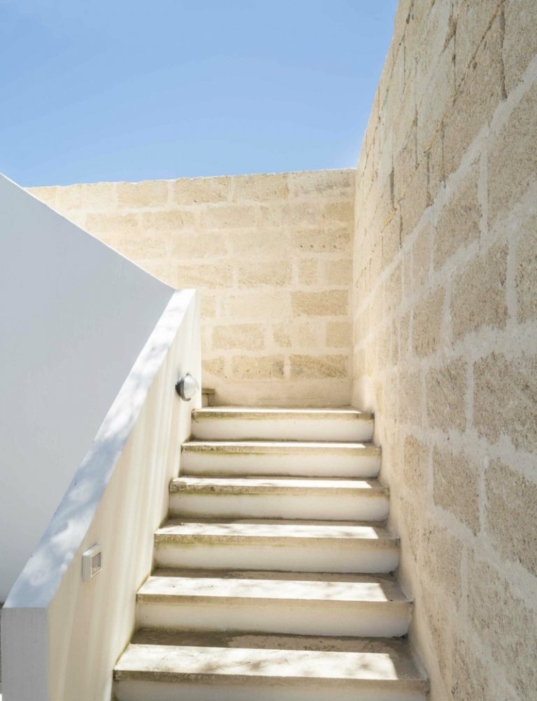 stenmur design puglia hus trappor pensionat medelhavsräcke