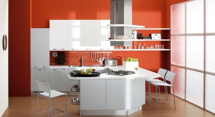 köksväggdesign modern röd inredning vit högglansparkett