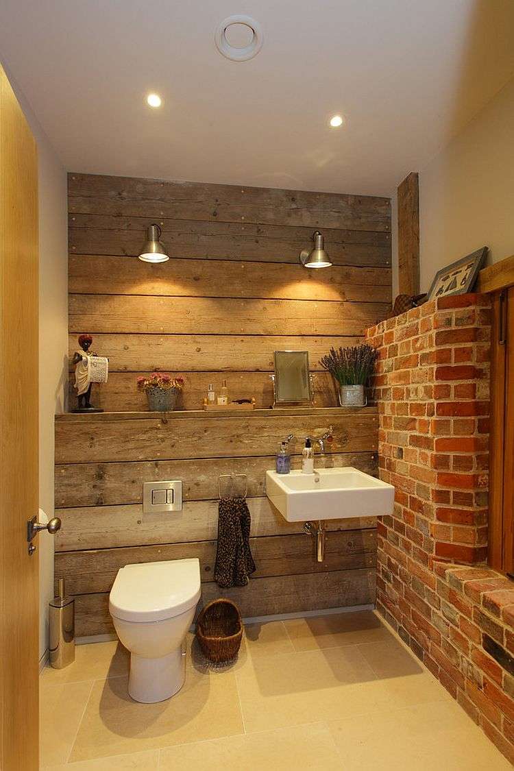 Väggdesign-badrum-tegel-väggdekoration-belysning-gamla träskivor