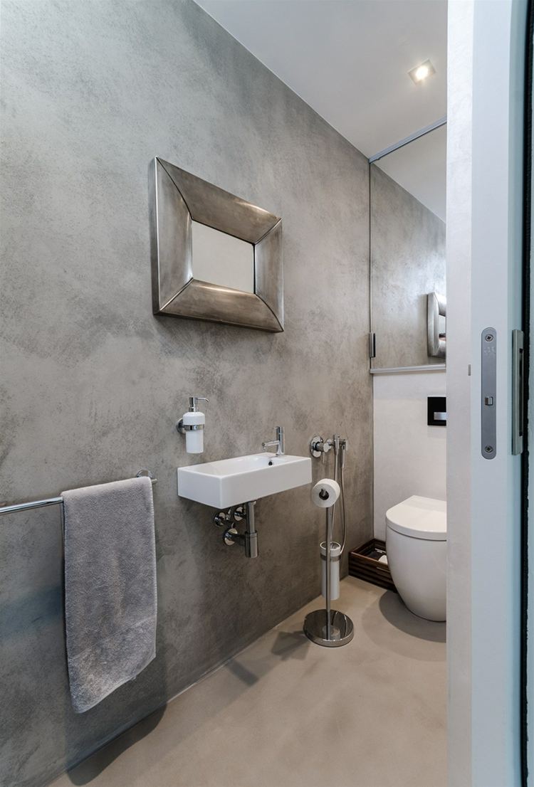 väggdesign-betongutseende-badrum-idé-monokrom-diskbänk-spegel