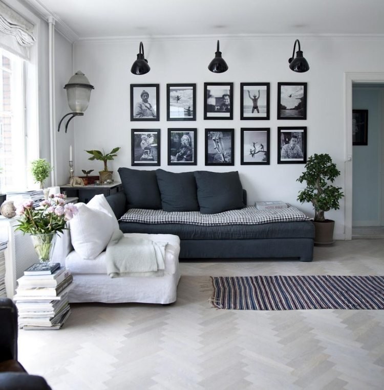väggdesign-bilder-vardagsrum-svart-vita-lampor