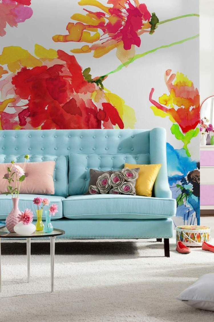 väggdesign med tapeter modern-färgglada-blommor-akvarell-optik