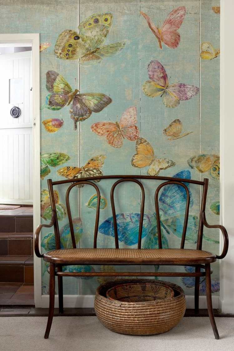 väggdesign med tapeter fjärilar-motiv-färgglada-vintage