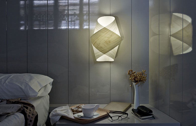 Vägglampa-trä-idéer-futuristiska-LED-designer-lampor