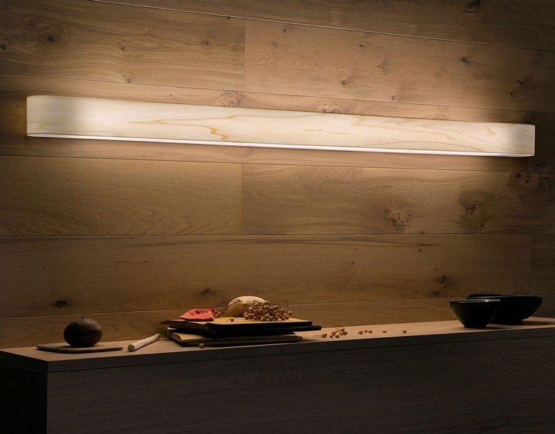 Vägglampa-trä-moderna-idéer-design-smal-lång-kök