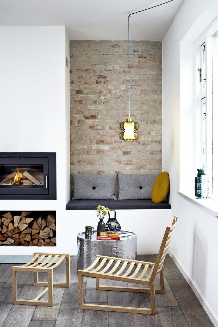 väggnischer-design-vardagsrum-nisch-soffa-väggbeklädnad-tegel-look