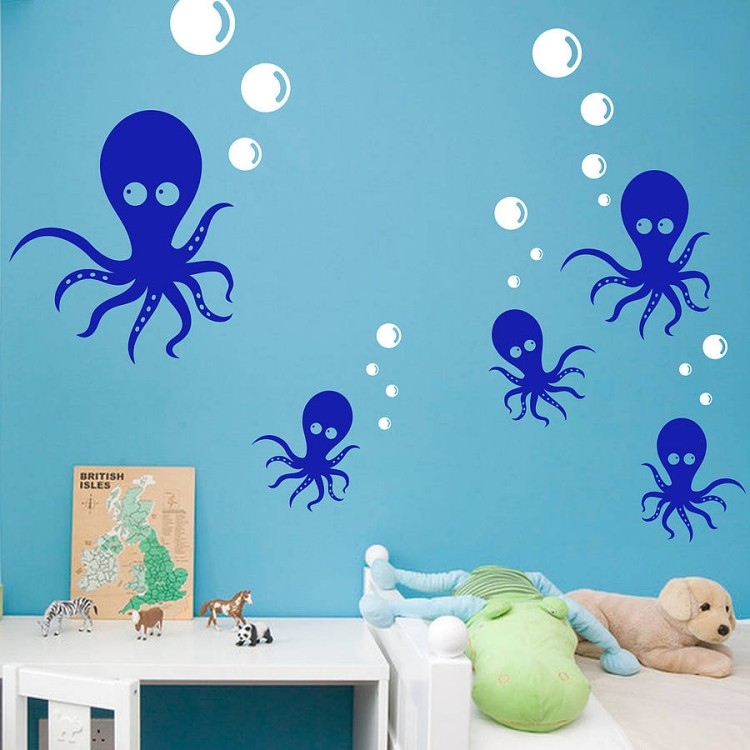 idéer-väggdekaler-i-förskolan-pojkar-bläckfisk-hav-tema-vägg-målar-blå